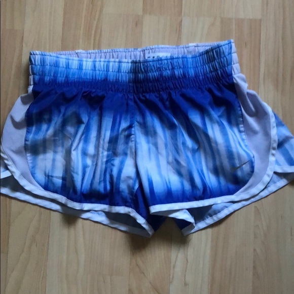 Nike Pants - S size NWOT tie-dye nike running shorts